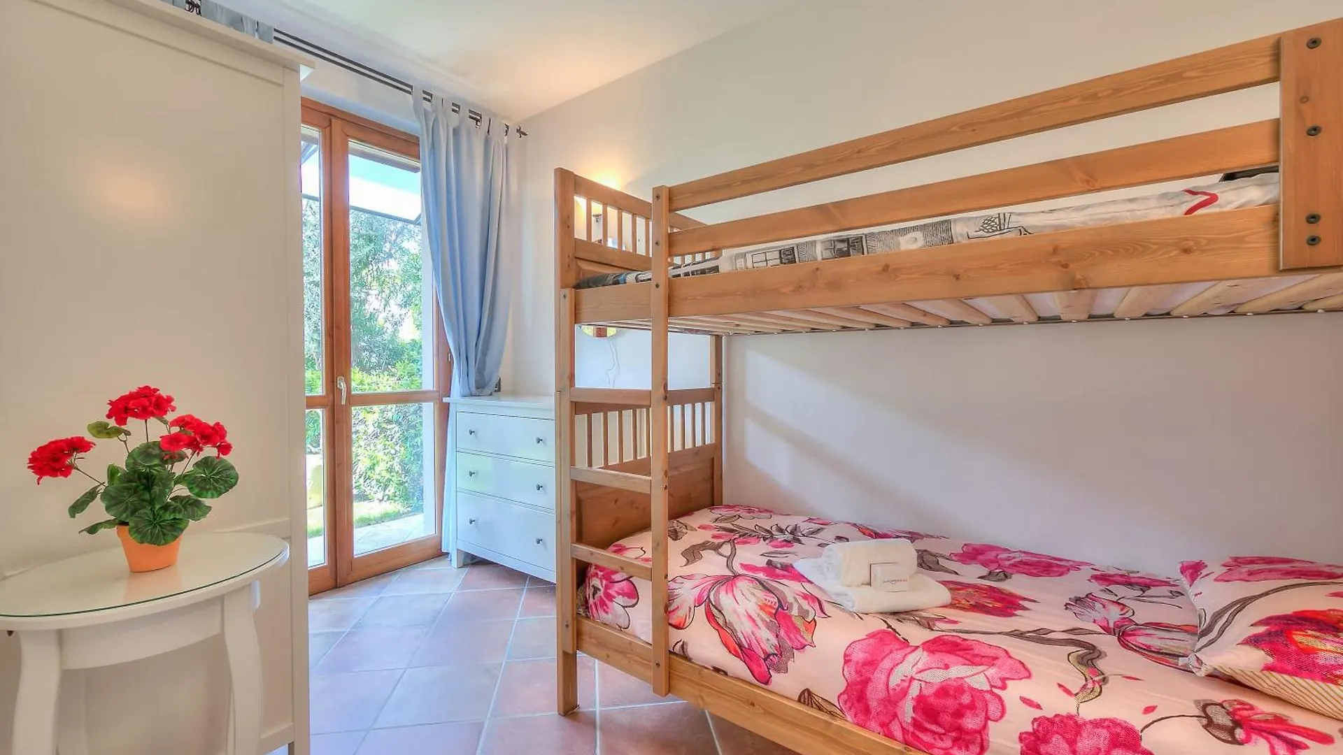 Appartement Borgo Belvedere-Lake View & Shared Pool - Happy Rentals Toscolano Maderno