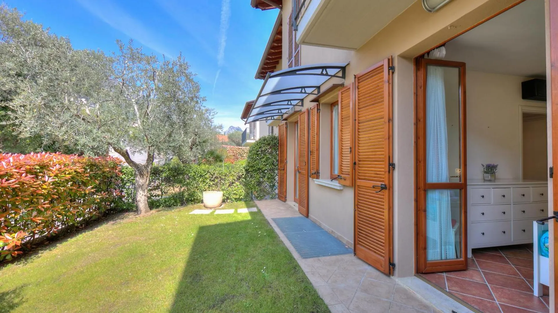 Borgo Belvedere-Lake View & Shared Pool - Happy Rentals Toscolano Maderno 0*,